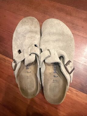 Suede Clog Sandals in Light Taupe